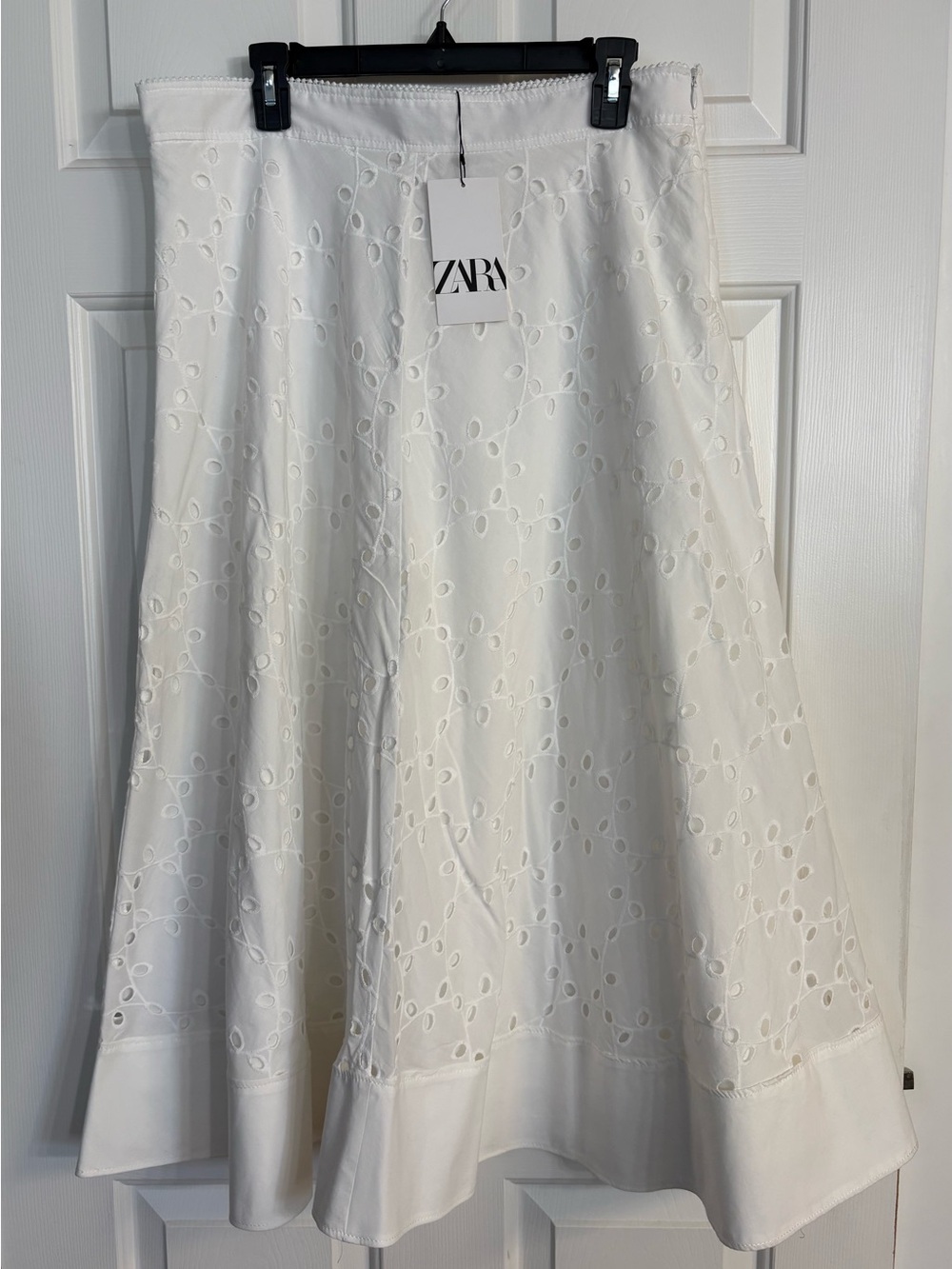 Zara White A-Line Eyelet Midi Skirt